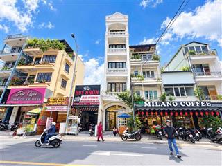 Nhà 2 mặt hai bà trưng tiền lõi trung tâm  cách hồ xuân hương chỉ 500m  khu sầm uất nhất đà lạt
