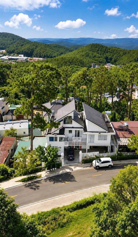 Villa hai mặt tiền cũng đường yên thế view đẹp bậc nhất đà lạt  cách hồ chỉ 500m