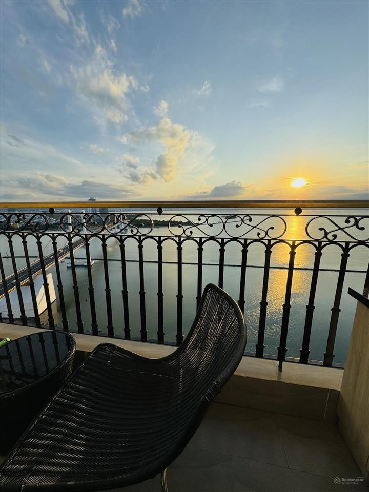 Bán căn hộ cao cấp golden bay đà nẵng