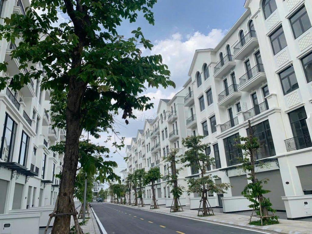 CHO THUÊ NHÀ PHỐ 5 TẦNG– Vinhomes Grand Park (THUÊ THÔ HOẶC HOÀN THIỆN