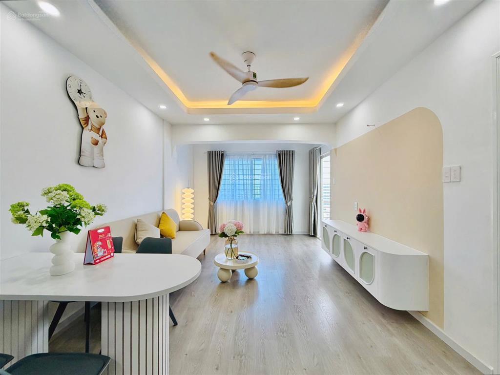 Bán gấp căn hộ depot metro tham lương, 3,25 tỷ, 69m2, 2pn, 1wc