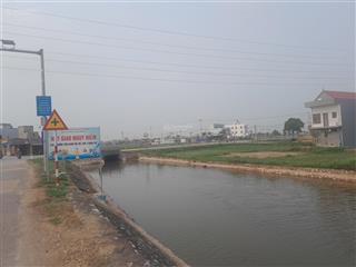 Tôi đang cần tiền bán gấp mảnh đất có diện tích 395m2