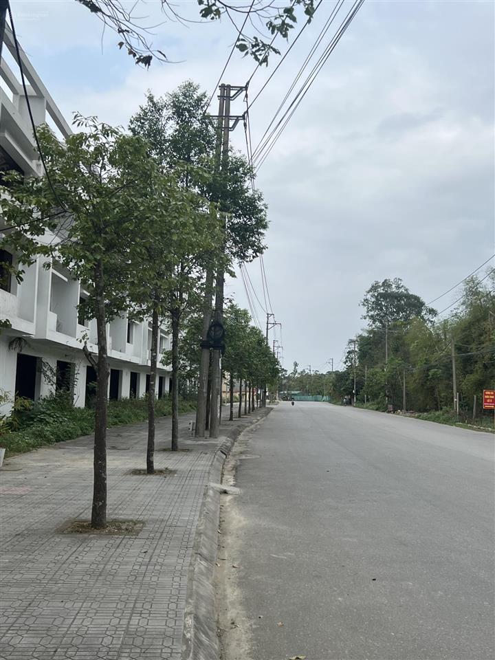 Bán nhà đầu ve khu đô thị sinh thái hai bờ sông đơ sầm sơn thanh hóa