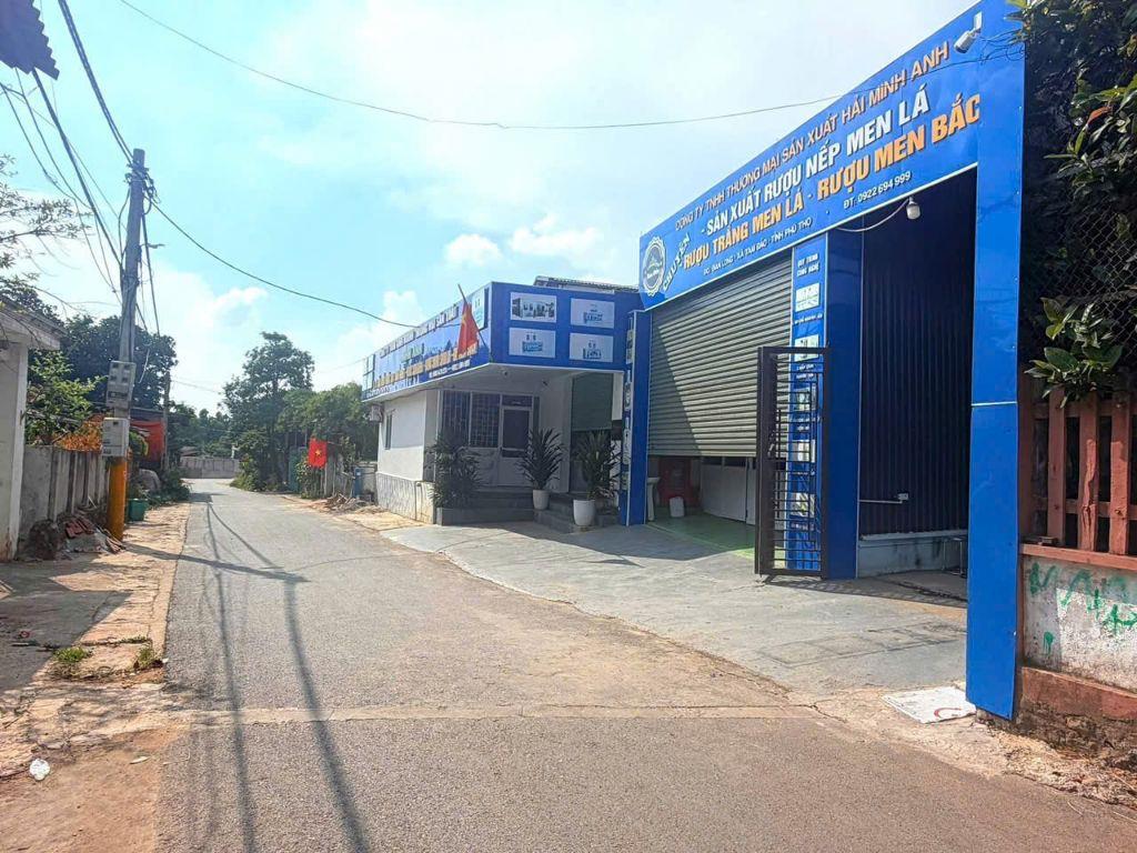 BÁN GẤP LÔ ĐẤT TRỤC CHÍNH KINH DOANH ĐỈNH- MINH QUANG- TAM ĐẢO DT107m MT5,7m GIÁ 890 triệu 0988296228