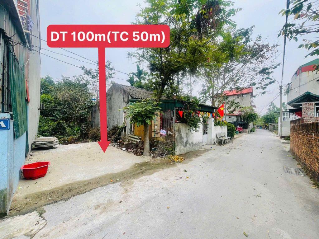 BÁN LÔ ĐẤT ĐẸP THÔN GẨY-ĐỊNH TRUNG-VĨNH YÊN 100m MT5m Ô TÔ ĐỖ CỬA SẴN SỔ GIÁ 2,150 TỶ SĐCC 0988296228