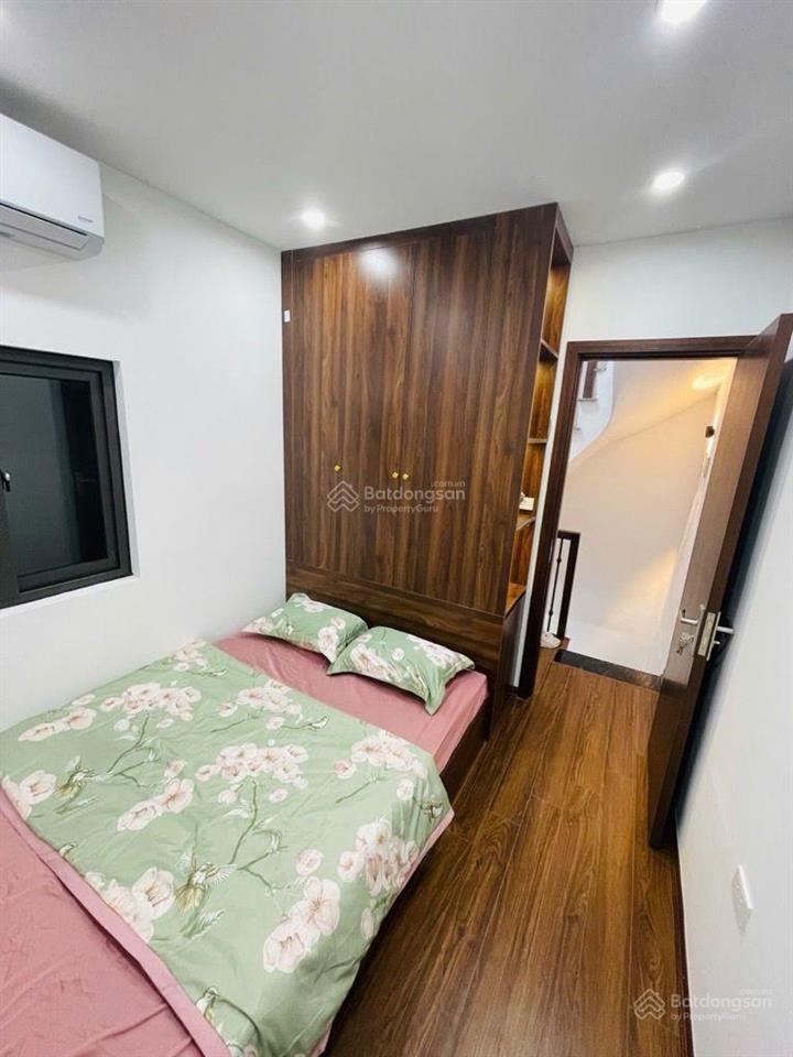Chính chủ bán nhà lạc long quân  p. tây hồ vị trí đắc địa hiếm có nhà bán. khu vực gần sát hồ tây