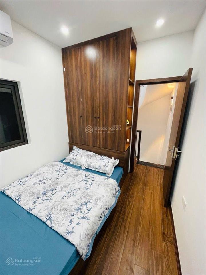 Chính chủ bán nhà lạc long quân  p. tây hồ vị trí đắc địa hiếm có nhà bán. khu vực gần sát hồ tây
