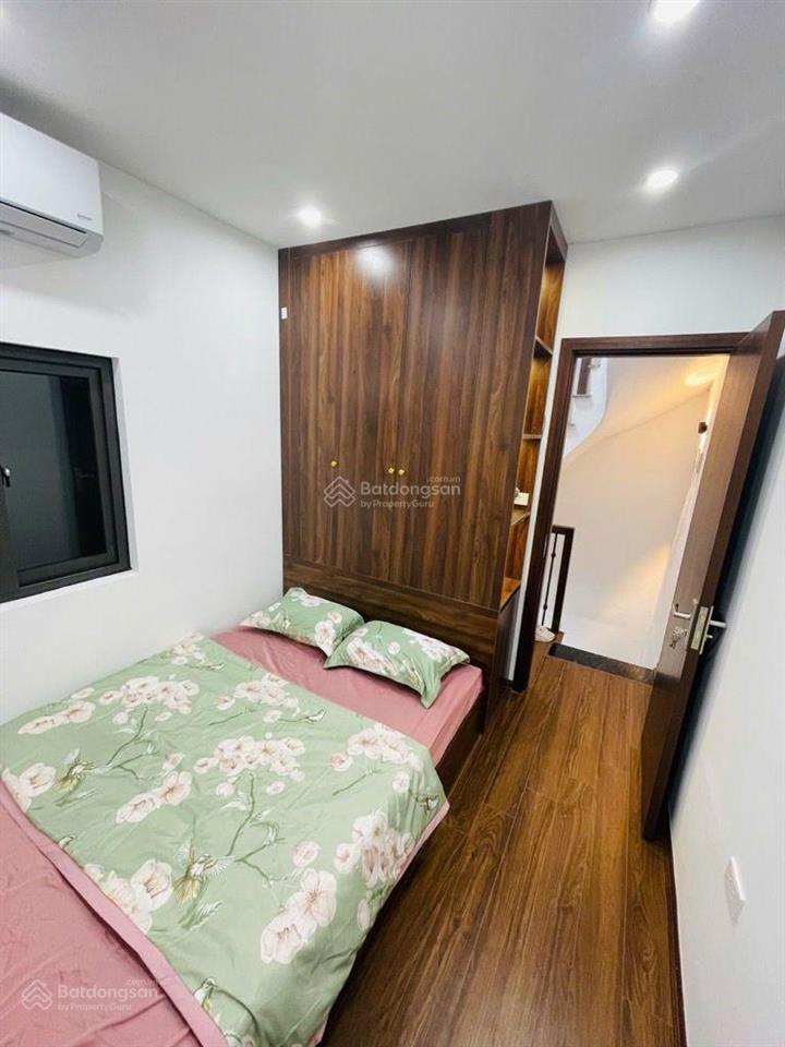 Chính chủ bán nhà lạc long quân  p. tây hồ vị trí đắc địa hiếm có nhà bán. khu vực gần sát hồ tây