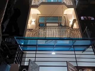 Bán nhà đống đa  oto đỗ cửa kinh doanh full nội thất khu vực trung tâm hiếm có nhà bán căn thứ 2