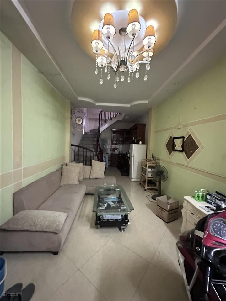 Chính chủ bán nhà trường chinh ngã tư sở vị trí gần ô tô 50 mét  ra mặt phố gần ngõ 3 gác tránh