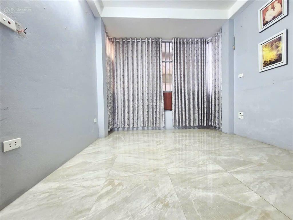 Chính chủ bán nhà phố yên lạc  hai bà trưng
