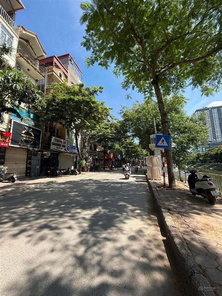 Chính chủ bán nhà thanh xuân  ô tô đỗ cửa vào nhà vị trí đẹp oto thông kinh doanh