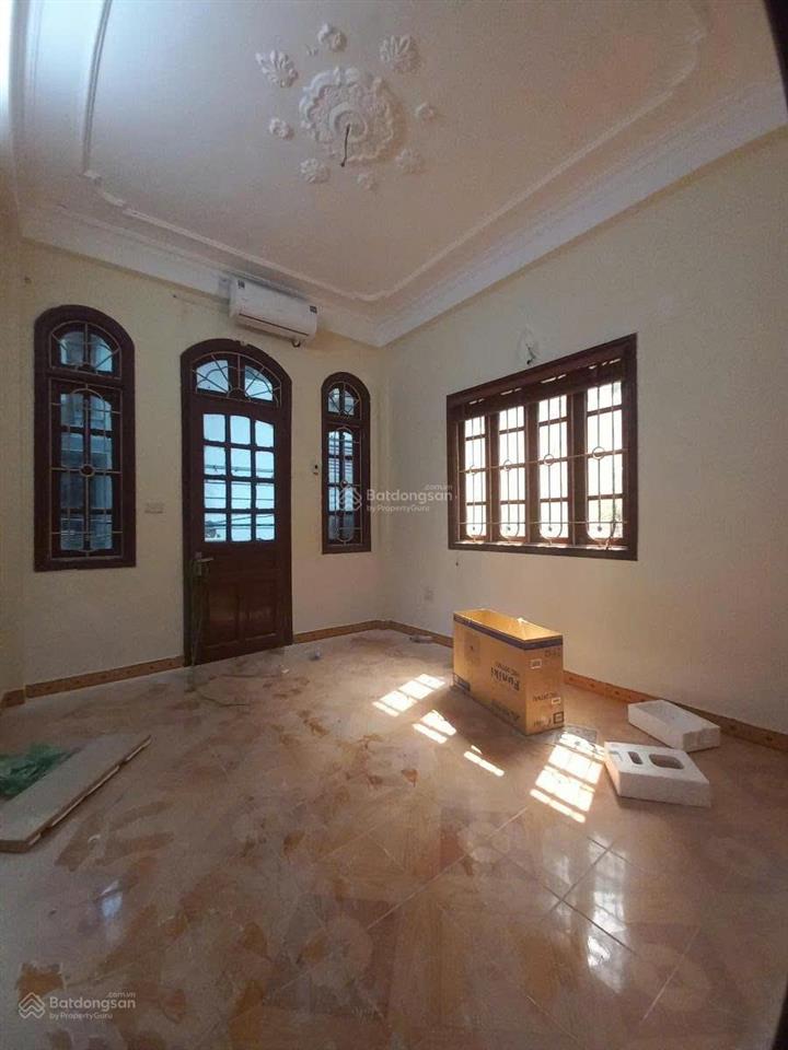 Chỉ 7,15 tỷ có ngay nhà 30m2*5t  lô góc  30m ra phố bùi xương trạch, thanh xuân