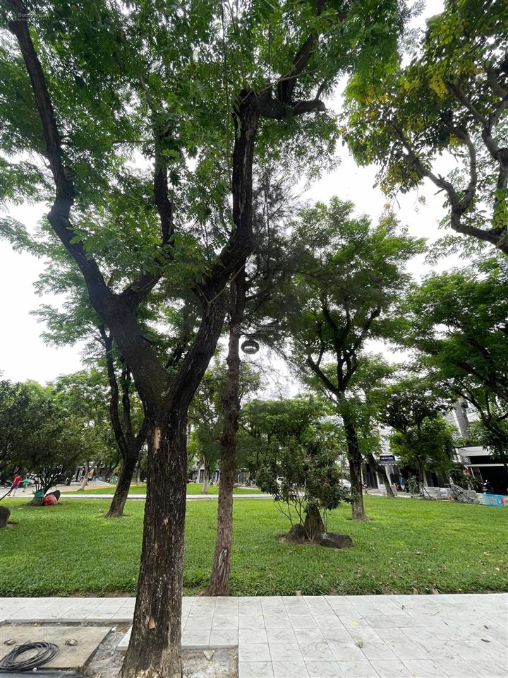 Bán nhà c4 đẹp đối diện công viên trần kim bảng, khuê trung, cẩm lệ