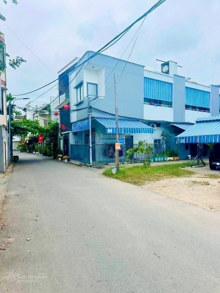 Đất mặt tiền đường nhựa 6m hồ sỹ dương  cẩm lệ
 diện tích 80m2
 hướng đông nam
giá 3ty7**