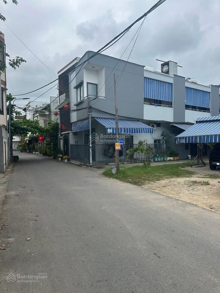 Đất mặt tiền đường nhựa 6m hồ sỹ dương  cẩm lệ
 diện tích 80m2
 hướng đông nam
giá 3ty7**