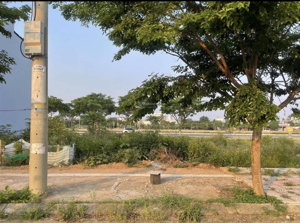 Chính chủ cần bán lô đất đường phạm đình bân  ngũ hành sơn  đà nẵng diện tích 5*20 đường 7m5