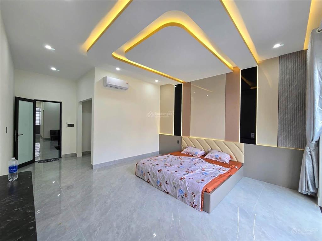 Cần bán nhà 3 tầng đường nguyễn đức thiệu  dọc bờ sông thăng long  cẩm lệ  đà nẵng