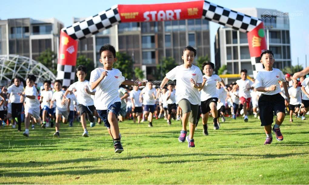 Kẹt tiền bán lỗ masteri grand view  2pn 2wc  80m2  giá 9. x tỷ