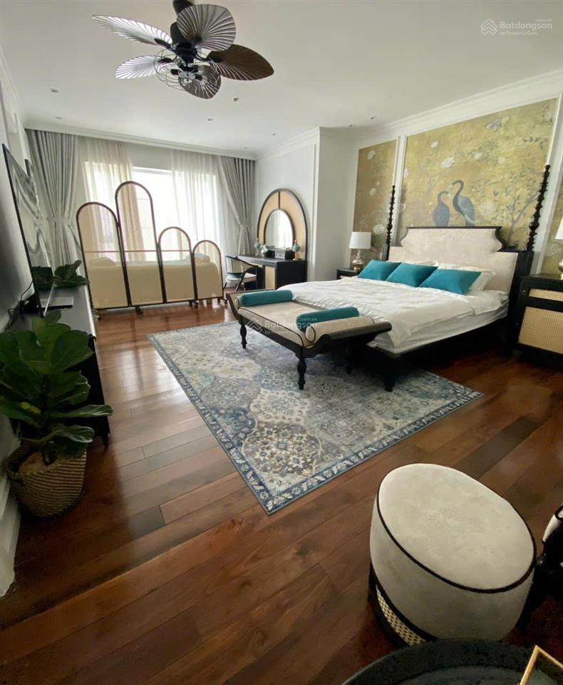 Penthouse đảo kim cương  tổng 600m2  hồ bơi sân vườn  đã có sổ hồng
