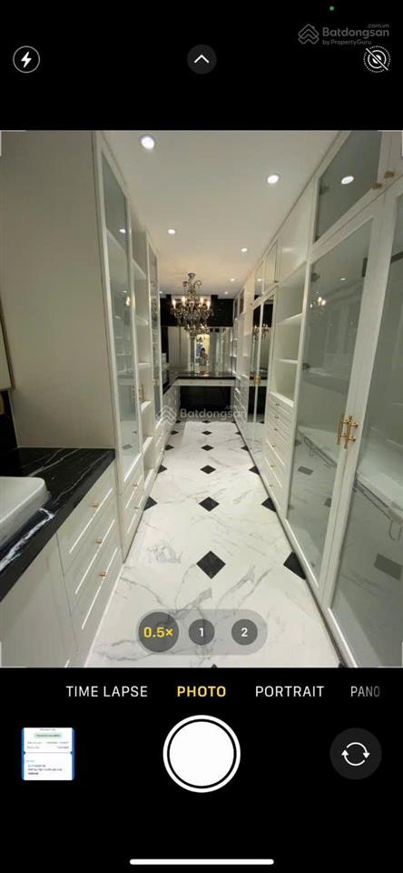 Penthouse đảo kim cương  tổng 600m2  hồ bơi sân vườn  đã có sổ hồng
