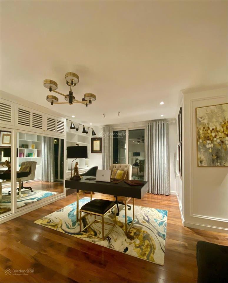 Penthouse đảo kim cương  tổng 600m2  hồ bơi sân vườn  đã có sổ hồng