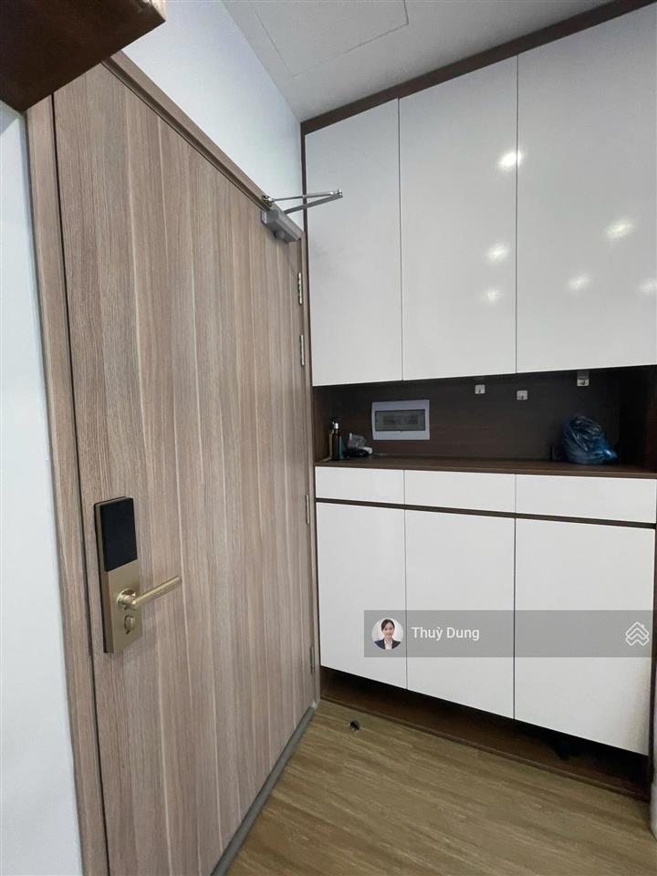 Cho thuê căn 2pn 2wc đồ cơ bản giá 9.5 triệu tòa canopy vinhomes smart city,  0334 122 ***
