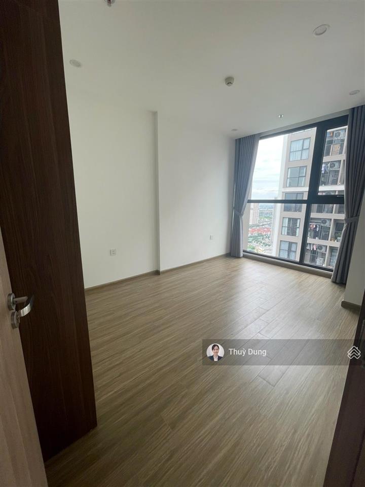 Cho thuê căn 2pn 2wc đồ cơ bản giá 9.5 triệu tòa canopy vinhomes smart city,  0334 122 ***