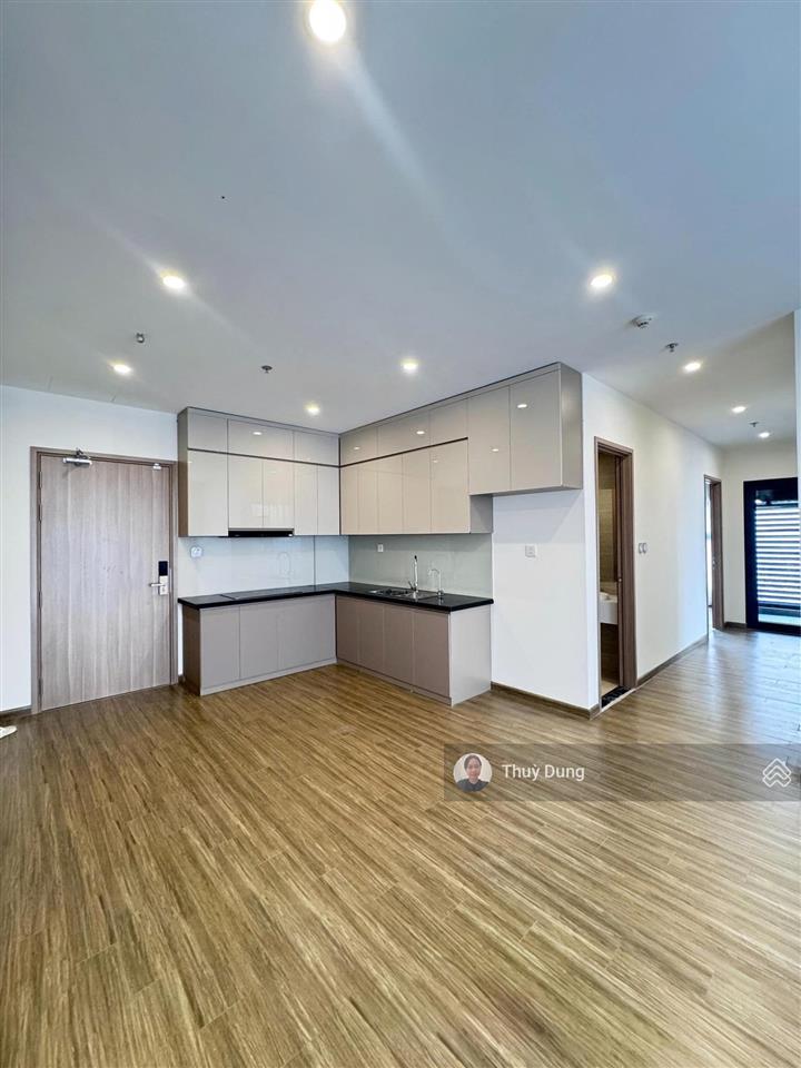 Cho thuê căn 3pn2wc nội thất cơ bản giá 11,3 triệu, nhà đẹp,  0334 122 *** tại vinhomes smart city