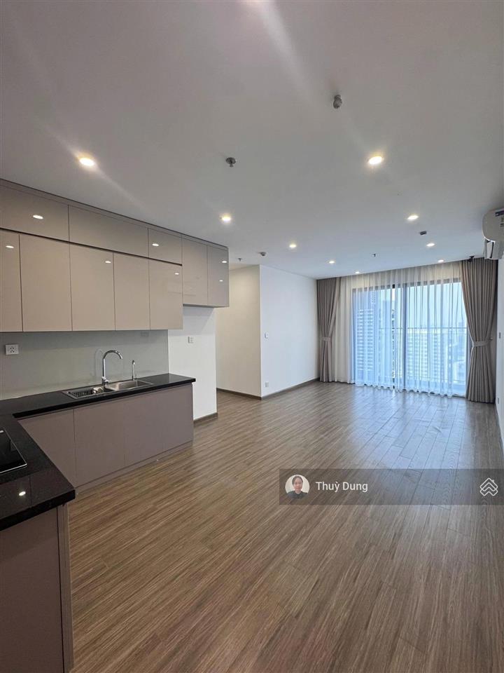 Cho thuê căn 3pn2wc nội thất cơ bản giá 11,3 triệu, nhà đẹp,  0334 122 *** tại vinhomes smart city