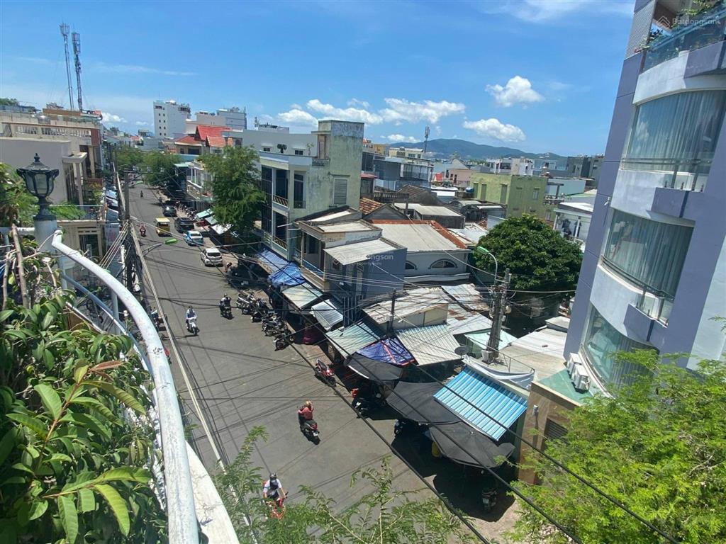 Hạ giá bán nhà 2 mặt tiền tháp bà  dt 156m²  vị trí kinh doanh đắc địa  giá tốt