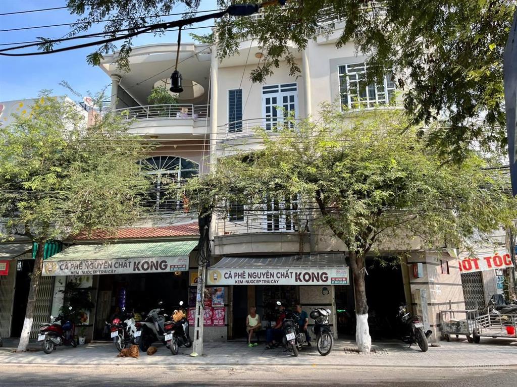Hạ giá bán nhà 2 mặt tiền tháp bà  dt 156m²  vị trí kinh doanh đắc địa  giá tốt