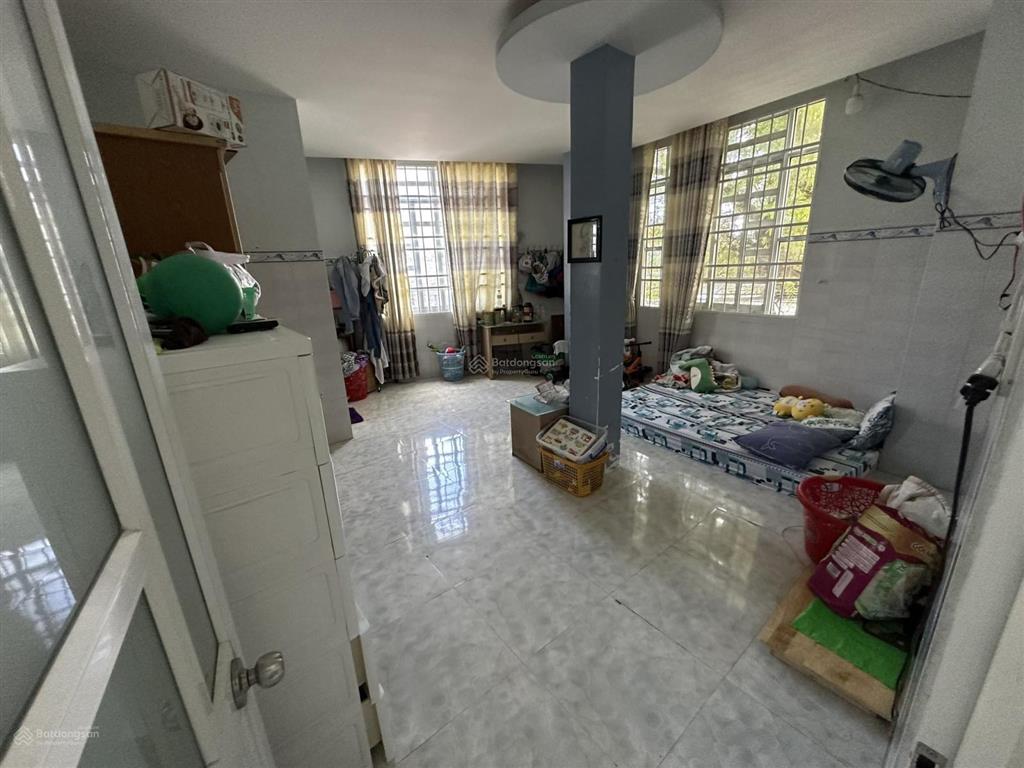 Hạ giá bán nhà 2 mặt tiền tháp bà  dt 156m²  vị trí kinh doanh đắc địa  giá tốt