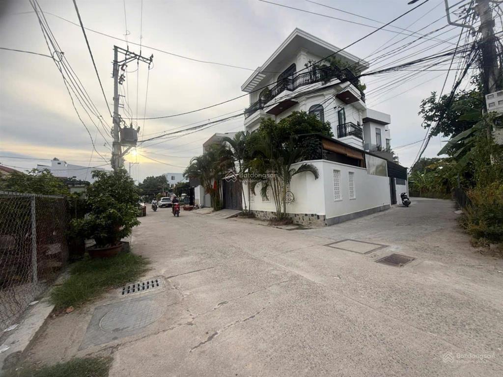 Bán nhanh lô đất ngay cạnh kđt mỹ gia gói 8 dt 84m2 full thổ cư, đường oto 4m, kdc đông đúc, 2,65tỷ