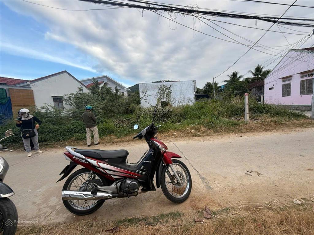 Chủ cần bán lô đất mặt tiền thôn đắc lộc 2, bắc nha trang, đường ht 8m, kdc hiện hữu, giá 1,25 tỷ