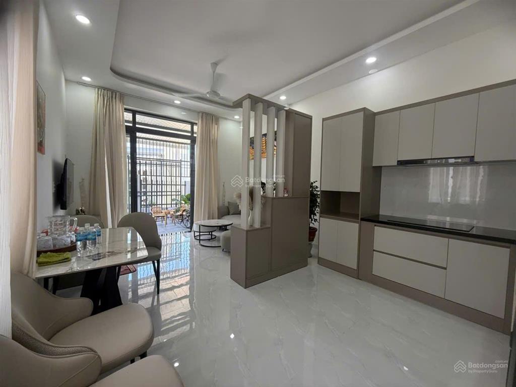Bán nhanh nhà cấp 4 mới 101,2m2 nở hậu, phong thủy đẹp, có sân vườn rộng, đường ô tô, giá 3,17 tỷ