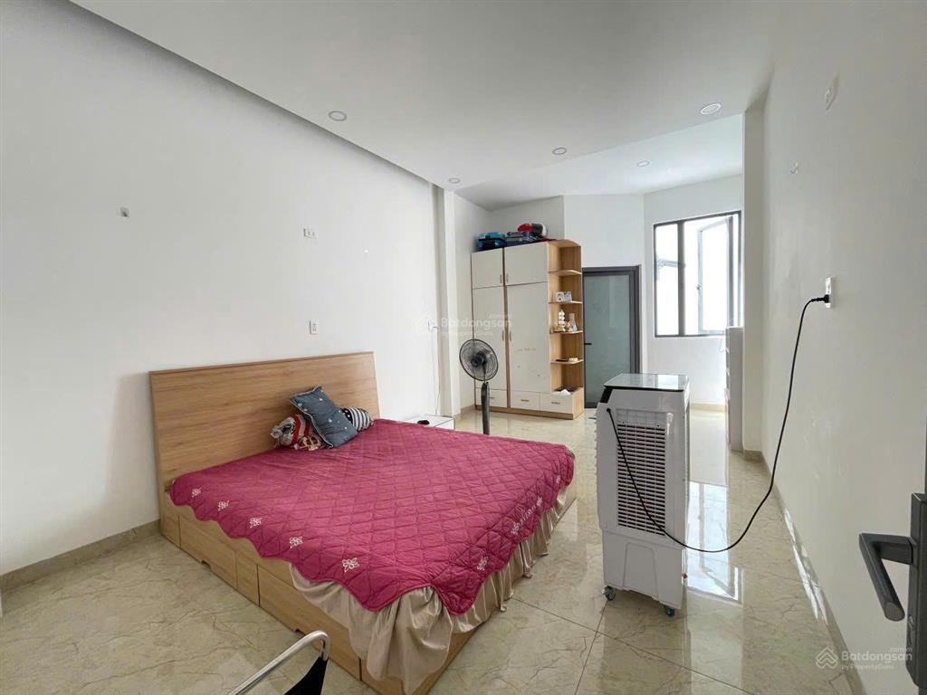 Bán nhanh căn nhà phố 3 tầng mặt tiền đường lê hồng phong, full nội thất, tiện ích đầy đủ, 8,65 tỷ