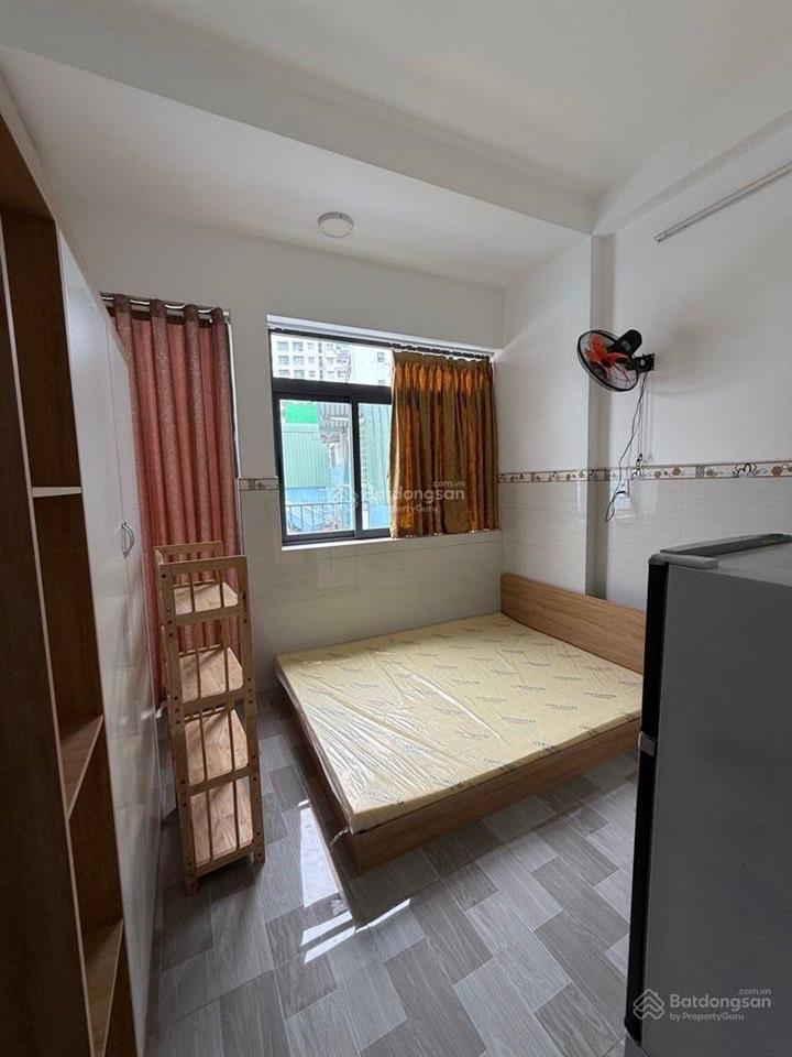 Siêu phẩm 5 tầng tân bình giáp quận 10, khu lữ gia chỉ 7,3 tỷ