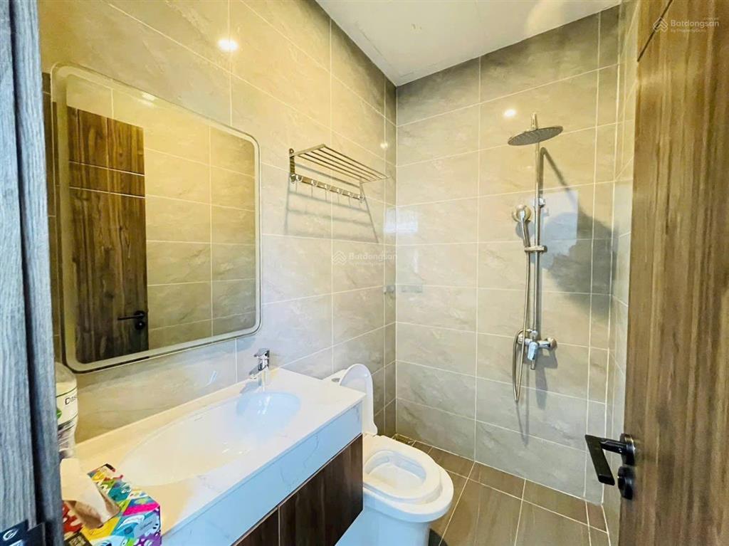 Cho thuê bt 5pn 5wc 300m2, giá 60 triệu ở nguyễn sơn, hải châu, đà nẵng
