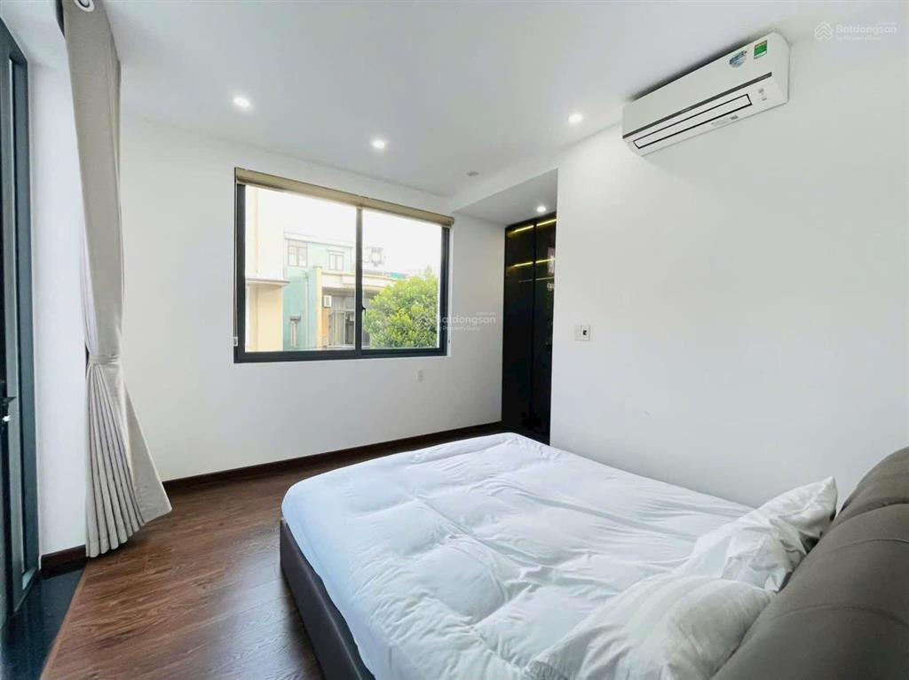 Cho thuê bt 5pn 5wc 300m2, giá 60 triệu ở nguyễn sơn, hải châu, đà nẵng