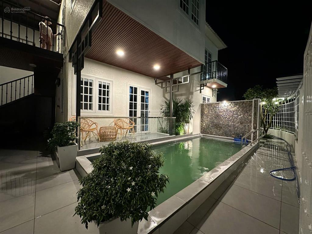 Cho thuê biệt thự 150m2, 5pn, 4wc ở phường hòa xuân, 55 triệu vnd