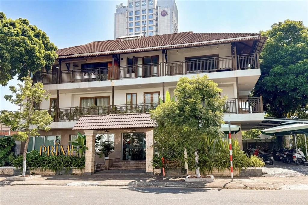 Cho thuê nhà 2 mặt tiền sông khu đảo xanh cao cấp 