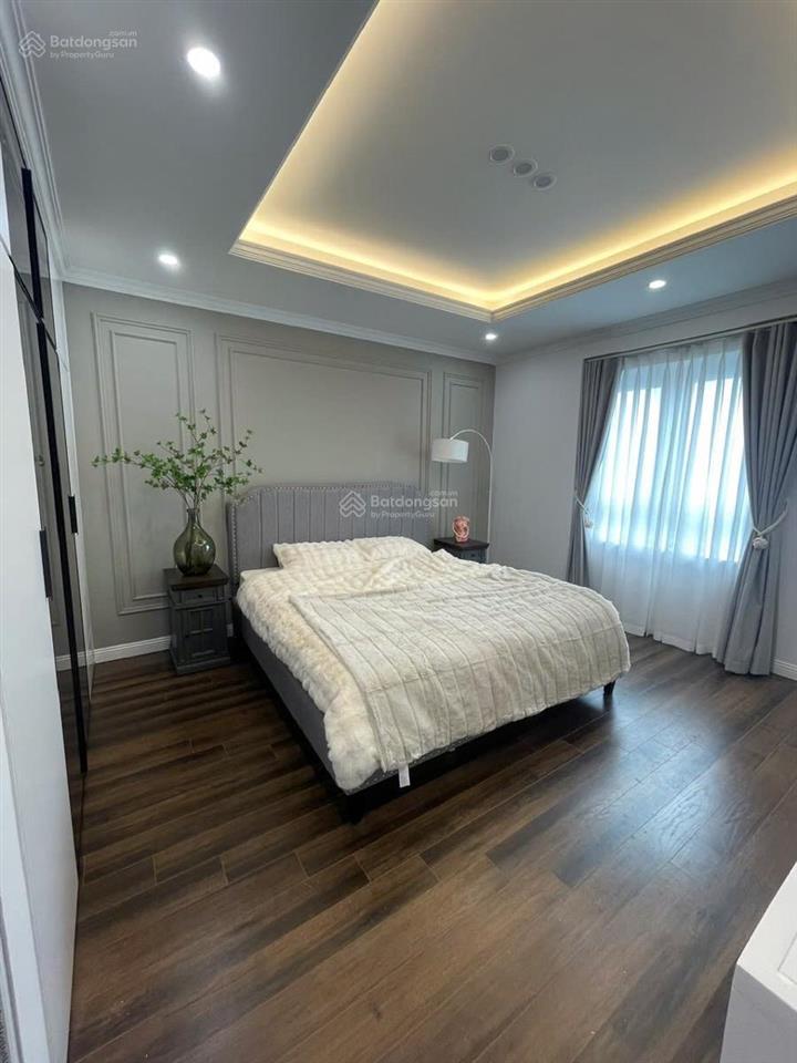 Cc 93 lò đúc  kinh đô tower, 116m2 3n2vs tầng trung  view sông hồng. tầng 18. giá 13.3 tỷ