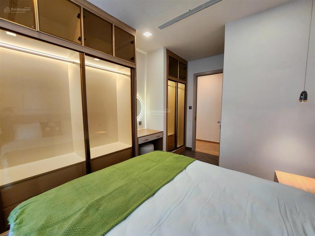 Bán căn 3pn 120m2 khu park, nhà mới đẹp, nội thất hoàn thiện az, sổ hồng công chứng nhanh
