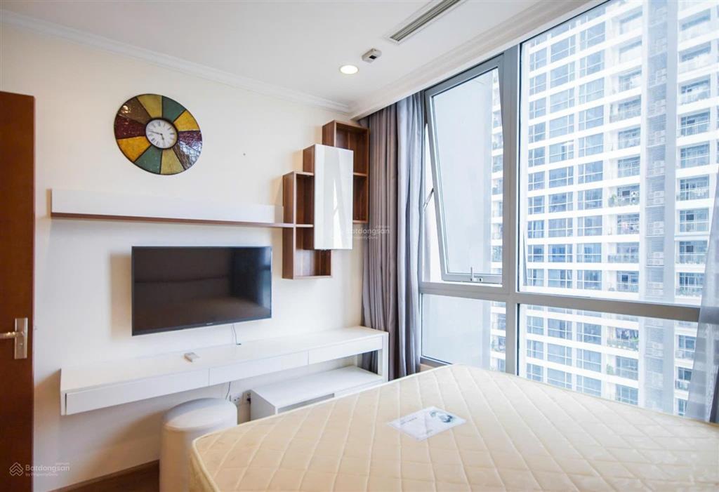 Cho thuê 1pn 53m2 decor đẹp gần lm81, phòng khách rộng, view sông mát, giá thật chỉ 20tr/tháng