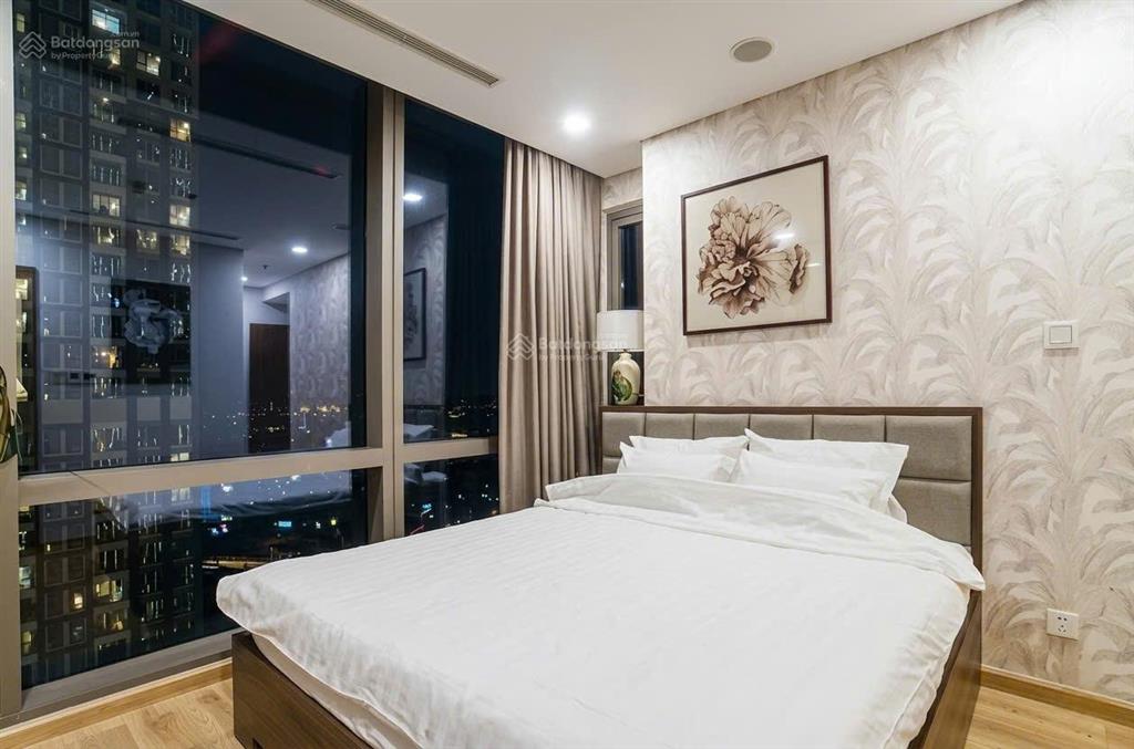 Cho thuê căn 2pn landmark 81 full nội thất đẹp, tầng cao view sông thoáng, giá chỉ 34tr còn tl