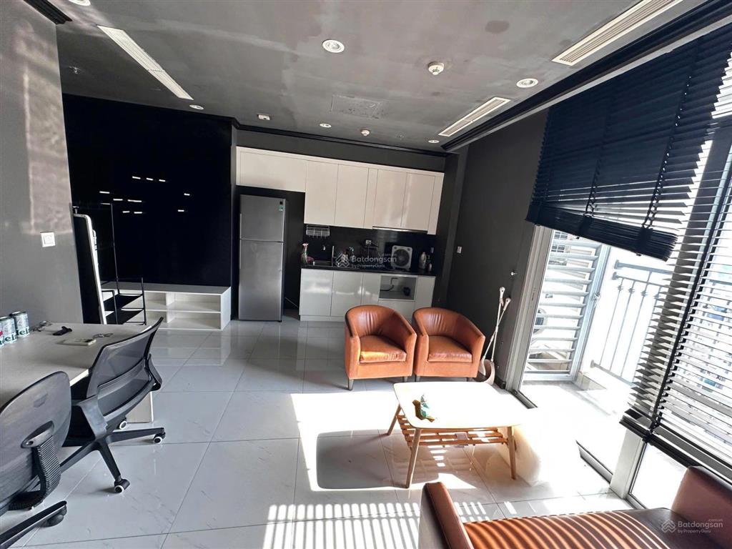 Bán căn hộ 3pn 108m2 landmark decor siêu đẹp, view trực diện landmark 81, sẵn sổ hồng còn tl
