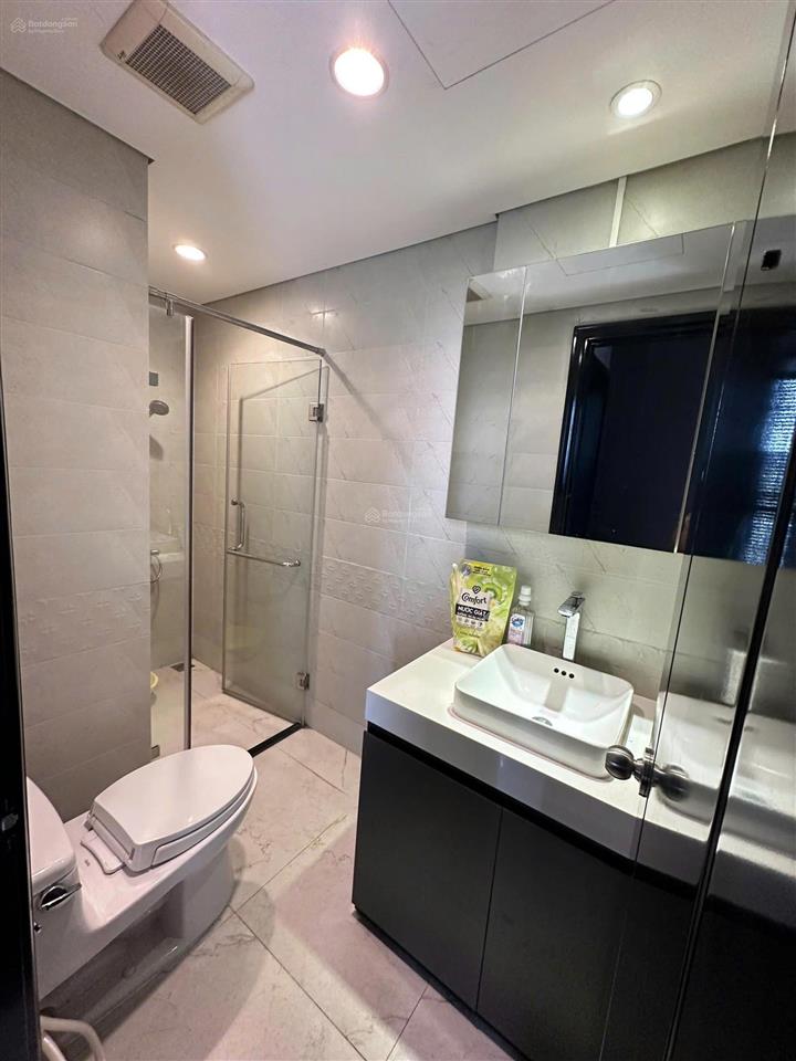 Bán căn hộ 3pn 108m2 landmark decor siêu đẹp, view trực diện landmark 81, sẵn sổ hồng còn tl