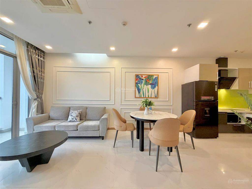 Cần bán căn hộ 2pn 82m2 tòa landmark gần lm81, giá mềm chỉ 8.6 tỷ bao hết