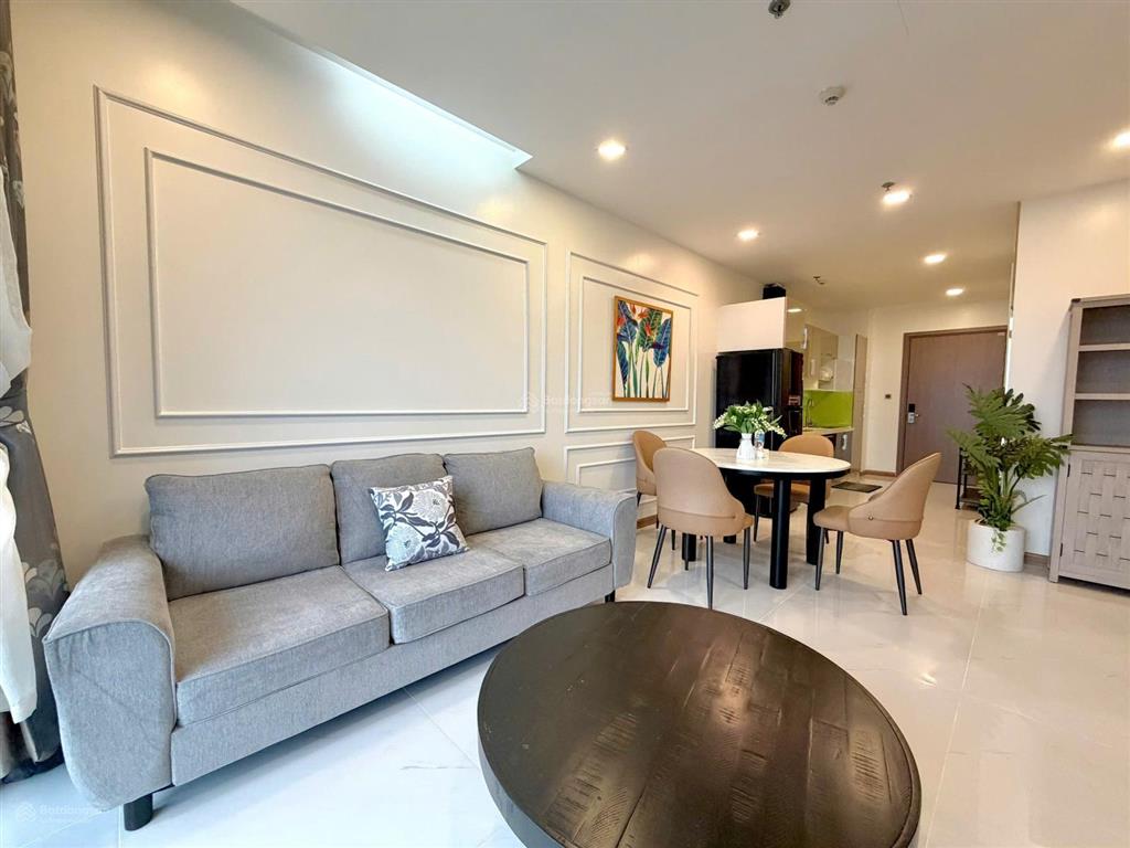 Cần bán căn hộ 2pn 82m2 tòa landmark gần lm81, giá mềm chỉ 8.6 tỷ bao hết